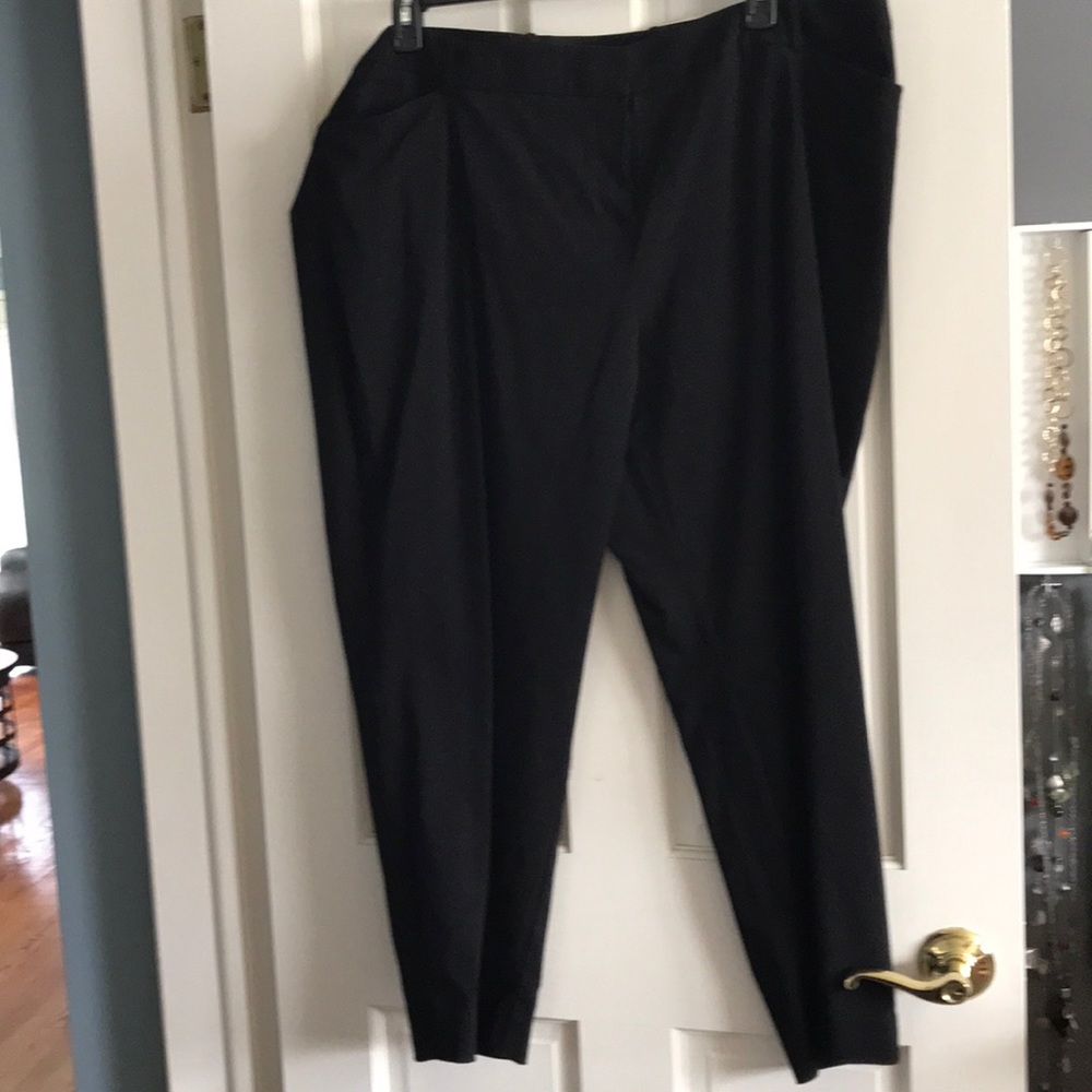 Black ankle length pants
